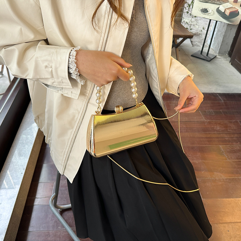 Frauen Gold Metallic Umhängeta – Women Bags Popular Brands Bewertung und Preis