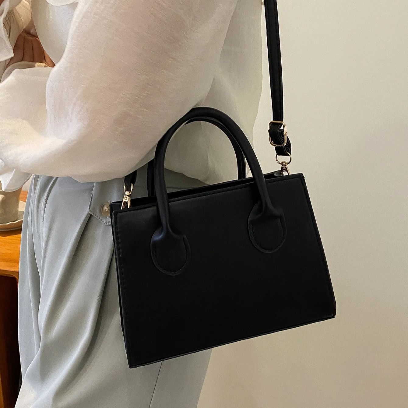 PU Leder Lässige Umhängetasche – Women Bags Guess Bewertung und Preis